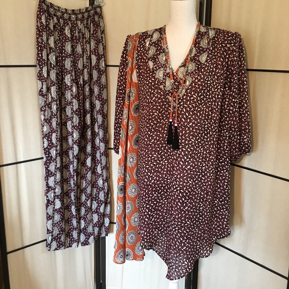 Vintage tunic, pants w/shoulder drape-sz M